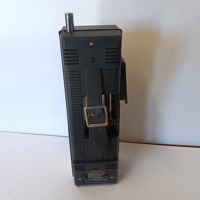 Vintage Realistic 2-watt Solid-state TRC-201 C.B. 14 channel Walkie Talkie with instructions