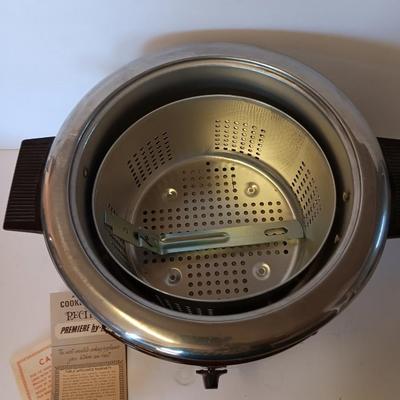 Vintage HY-FRY Automatic Electric cooker - Fryer with lid and metal strainer inside comes with instructions booklet