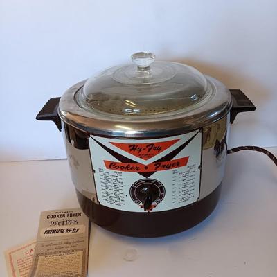Vintage HY-FRY Automatic Electric cooker - Fryer with lid and metal strainer inside comes with instructions booklet