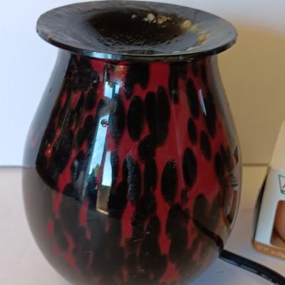 Beautiful Art glass illuminated red & Black scented wax burner. - Like a Scentsy burner