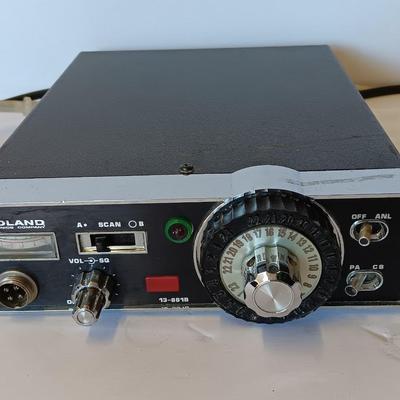 NICE 1977 Citizens Band Radio Service CB radio with rules and regulations booklet