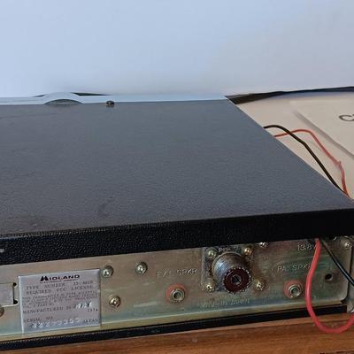 NICE 1977 Citizens Band Radio Service CB radio with rules and regulations booklet