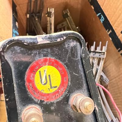 Antique Electric Train Set - Louis Marx & Co Stream Line