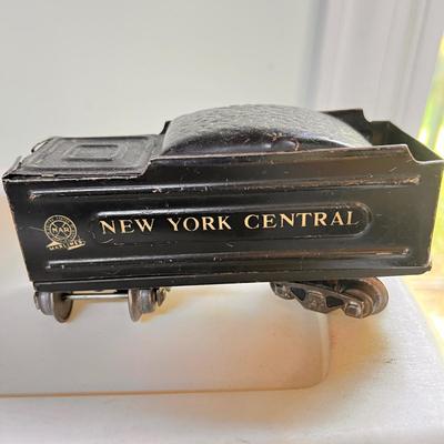 Antique Electric Train Set - Louis Marx & Co Stream Line