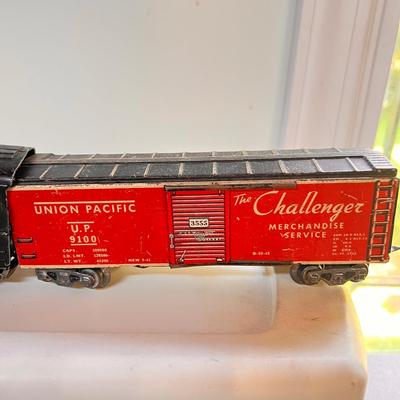 Antique Electric Train Set - Louis Marx & Co Stream Line