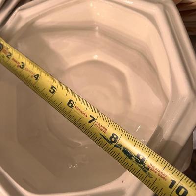 Large Vintage Pfaltzgraff Tableware Set