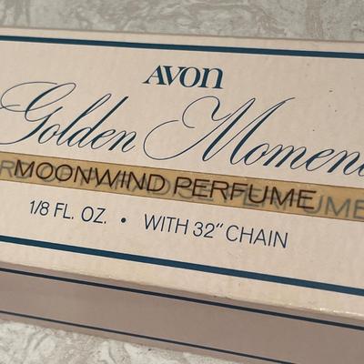 Avon moonwind perfume necklace