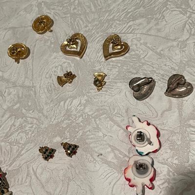 Christmas pins & earrings