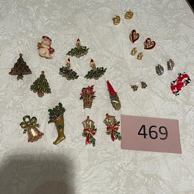 Christmas pins & earrings
