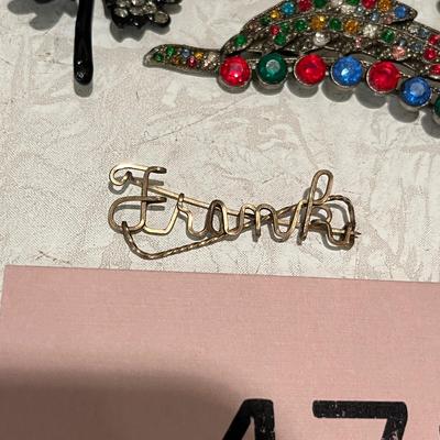 Jewelry pins