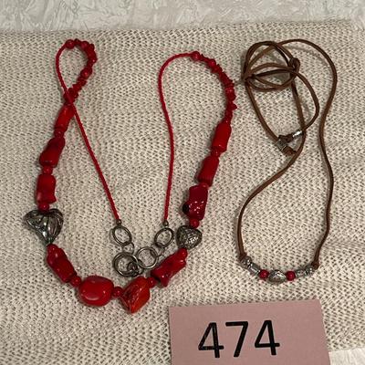 Fashion jewelry necklaces
