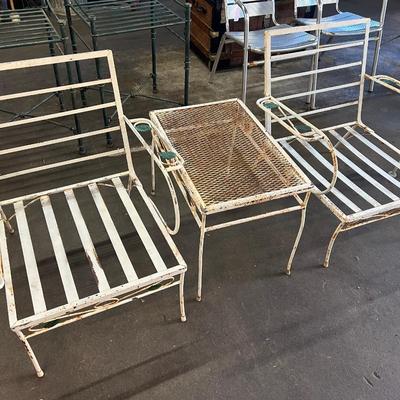 Fabulous Vintage Metal Patio Chairs Table Set