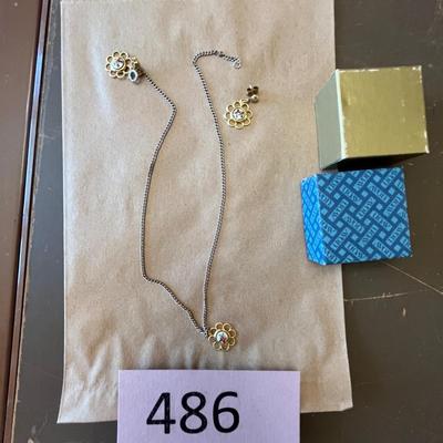 Avon demi-parure