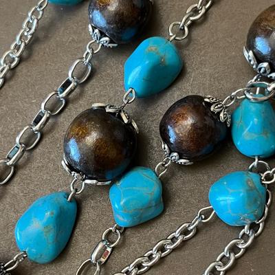 Necklace & earring set