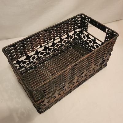 Bronze Colored Lamp and Faux Wicker and Metal Baskets (M-DW)