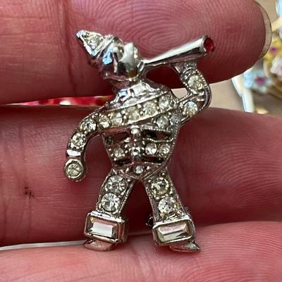 Vintage brooches