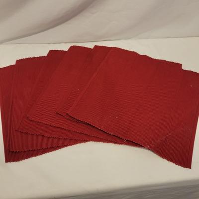 Tablecloths, Placemats,  Doilies and More (LR-DW)