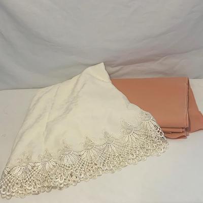 Tablecloths, Placemats,  Doilies and More (LR-DW)