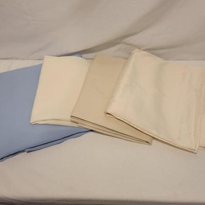 Tablecloths, Placemats,  Doilies and More (LR-DW)