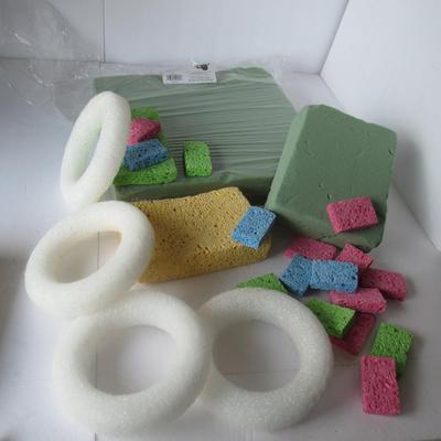 Lot 470:  Lot of Wreath Forms, Foam Floral Blocks, Sponges