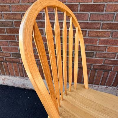 PAIR OF VERY SOLID, TIGHT MAPLE? WINDSOR BACK CHAIRS