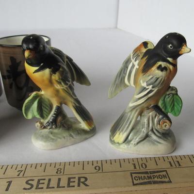 Lot 480:  Set of 4 Sake Cups and Birds Salt/Pepper