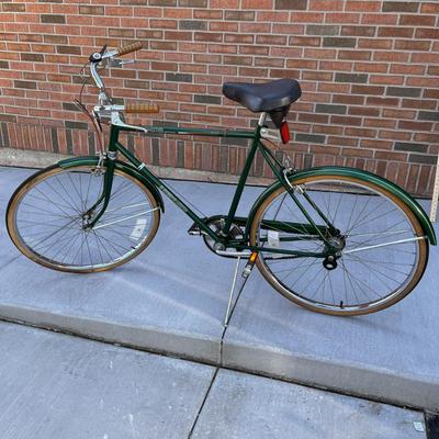 MARQUIS SERIES 3-SPEED TOURING BICYCLE GOOD WORKING CONDITION READY TO RIDE!