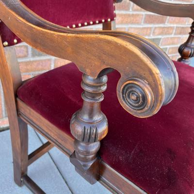 ANTIQUE IMPRESSIVE THRONE-LIKE VELVET UPHOLSTERED WOOD CHAIR 