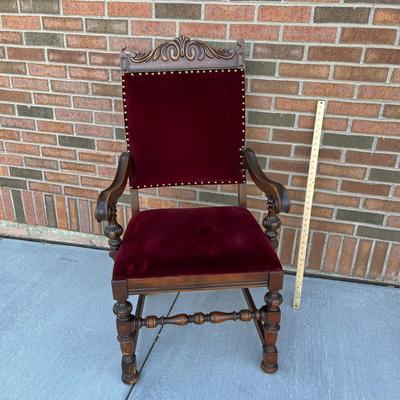 ANTIQUE IMPRESSIVE THRONE-LIKE VELVET UPHOLSTERED WOOD CHAIR 