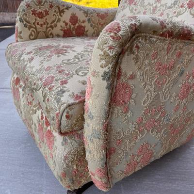STURDY COMFY VINTAGE UPHOLSTERED ROCKER 