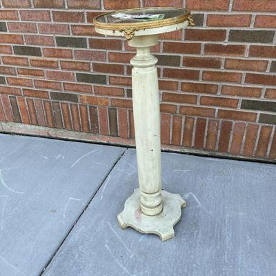 ANTIQUE GEM-IN-THE-ROUGH FERN STAND FROM DINWOODYâ€™S SLC