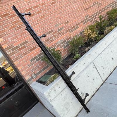 METAL ADJUSTABLE TWIN-DOUBLE-QUEEN BED FRAME