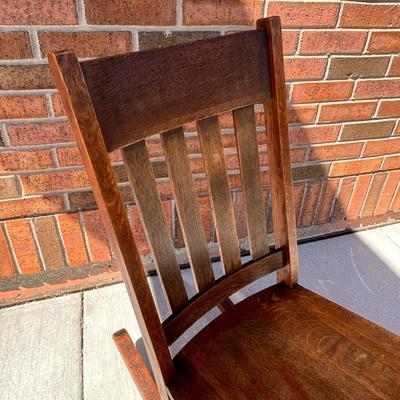 ANTIQUE SMALL OAK MISSION-STYLE ROCKER