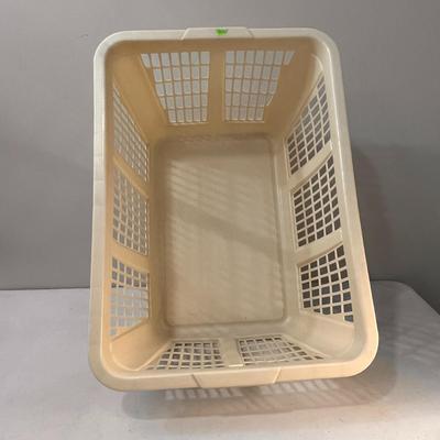 OFF WHITE PLASTIC LAUNDRY BASKET 