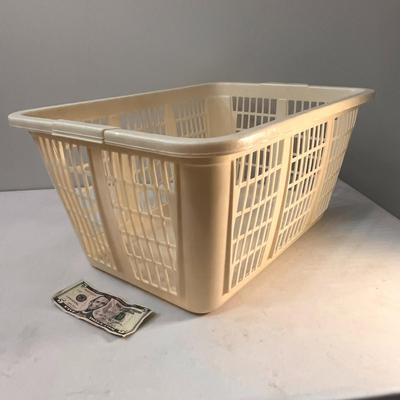 OFF WHITE PLASTIC LAUNDRY BASKET 