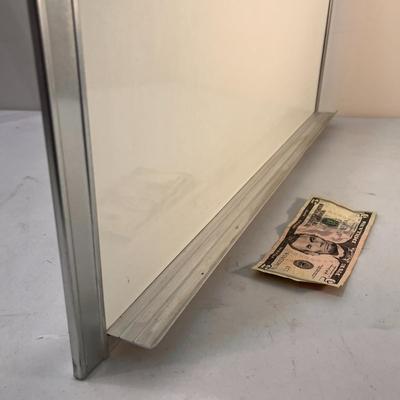 18â€ X 24â€ WHITE BOARD WITH TRAY