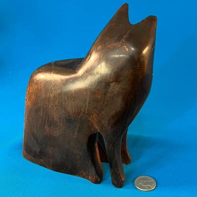 INTERESTING CARVED IRONWOOD CAT FIGURE