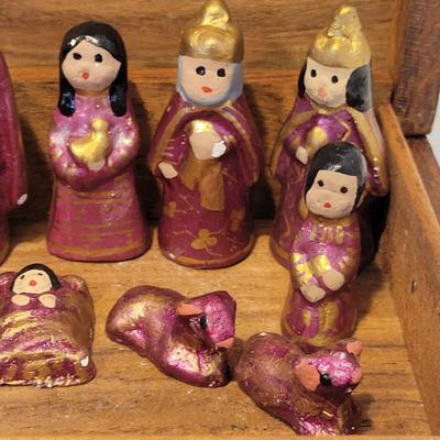 Christmas Ornaments, Unique Nativity Set, and More (LR-DW)