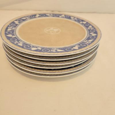 Ionia Porcelain Five-Person Place Setting China Set (LR-DW)