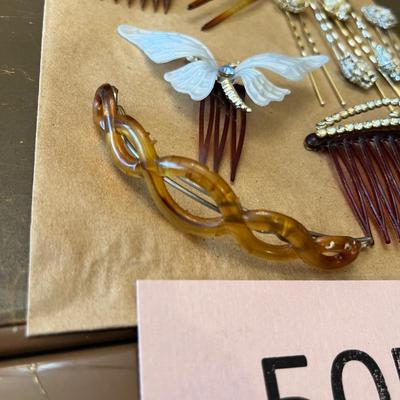 Vintage box with hair pins & hair combs
