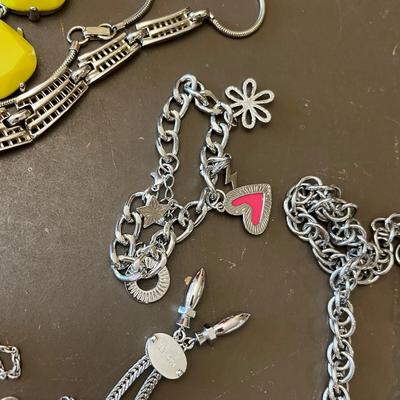 Lot of necklaces