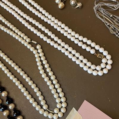 Black White & Silver jewelry