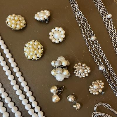 Black White & Silver jewelry