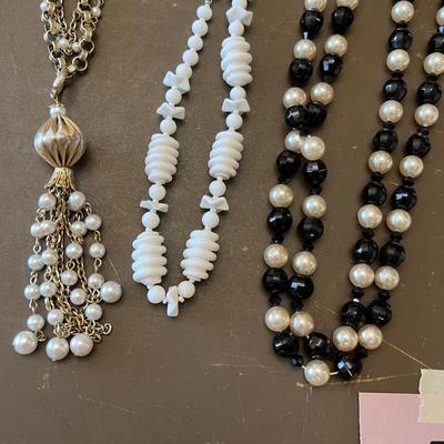 Black White & Silver jewelry