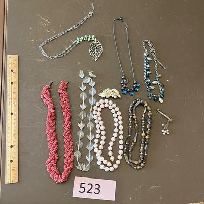 Lot of necklaces