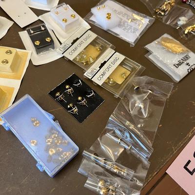 Lot of pierced earrings