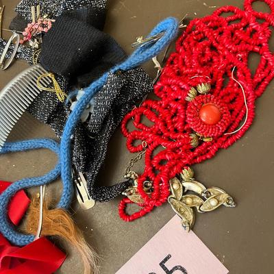 Box with jewelry