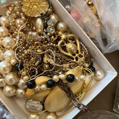 Box of beads & other