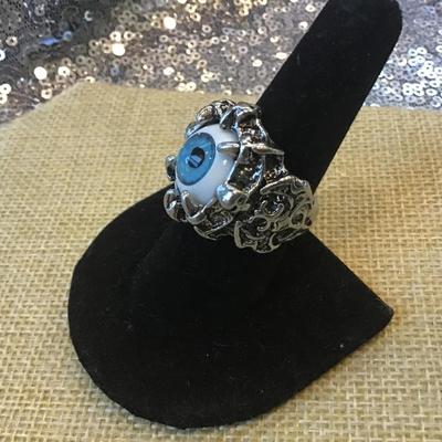 ðŸ‘ï¸ Eyeball Costume Ring