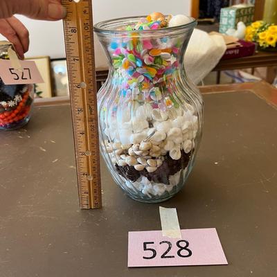 Vase of shells